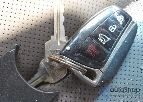 2017 Hyundai Santa Fe Limited Ultimate из США, поврежденный, VIN KM8SR4HF3HU246846